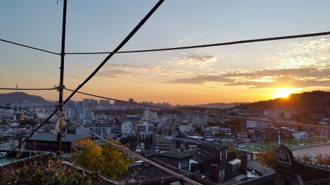 성북동 파란대문집 옥상 전경