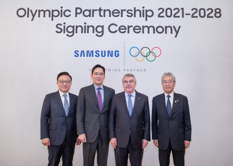 삼성전자는 국제올림픽위원회(IOC)와 2020년까지였던 올림픽 공식후원 계약기간을 2028년까지로 연장했다