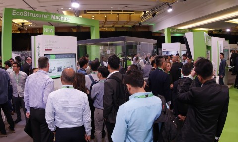 10월 개최된 이노베이션 서밋 싱가폴 2018에서 선보인 에코스트럭처 머신