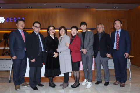 동호에스디 임직원과 한국여성언론협회 관계자