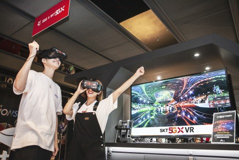 SK텔레콤이 e스포츠 관람 패러다임 바꿀 5G 독점 AR·VR 서비스 3종을 출시했다