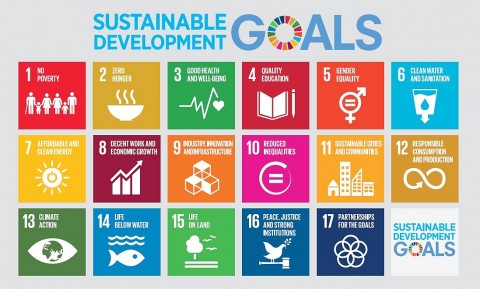 유엔의 지속 가능 발전 17가지 목표로, 슈나이더 일렉트릭은 SDG를 지원하기 위해 21개의 핵심 성과 지표를 통해 지속가능성 진행 상황을 평가한다