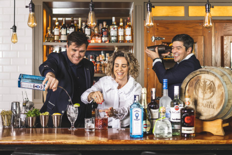7,000 Bacardi Employees Turn on Their ‘Out of Office’ to Visit Hundreds of Bars Across the Globe to ...