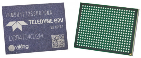15mm x 20mm x 1.92mm의 이 우주용 등급 기기는 다수의 마이크론 메모리칩이 싱글 패키지 형태로 구성되어 있다.