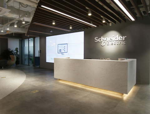 새로운 일터 문화 구축을 위한 슈나이더일렉트릭 코리아의 새 서울 오피스