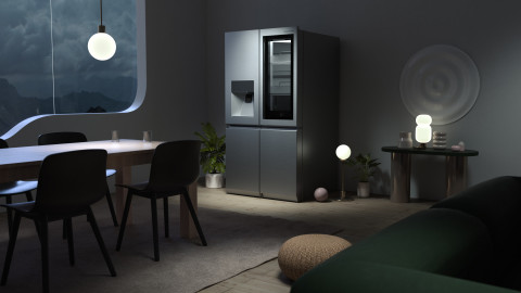 LG전자가 LG시그니처를 테마로 신진 현대 작가들과 협업한 아트 시리즈를 소개한다