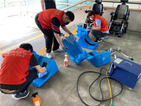 경기도재활공학서비스연구지원센터에서 인턴십 프로그램이 진행되고 있다