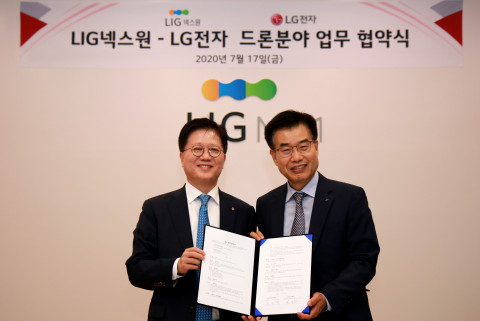 LG전자가 방위산업체인 LIG넥스원과 손잡고 군용 드론 모터를 개발한다