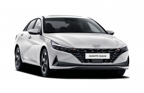 현대자동차가 올 뉴 아반떼 하이브리드, N 라인을 출시했다