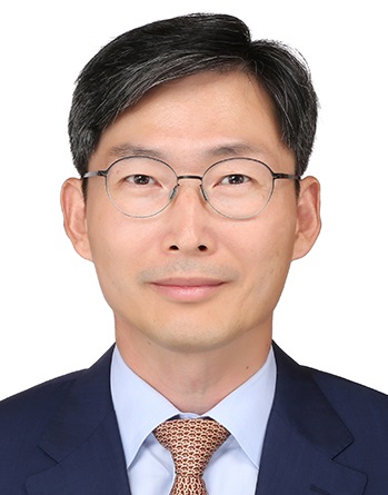 푸르덴셜생명이 현 DGB생명 민기식 대표를 대표이사 후보로 선정했다