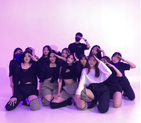 댄스 동아리 ‘지화자’ 단체 사진