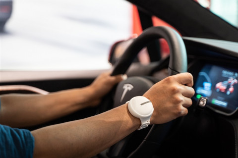 이아소 착용 모습