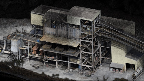 벨로다인 퍽 LITE 센서를 장착한 에메센트의 호버맵은 시각화 및 분석을 위해 추가적인 정황을 제공하는 3D 포인트 클라우드의 전자 채색 기능을 갖추고 있다