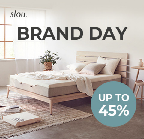 슬로우가 네이버 브랜드데이를 진행한다