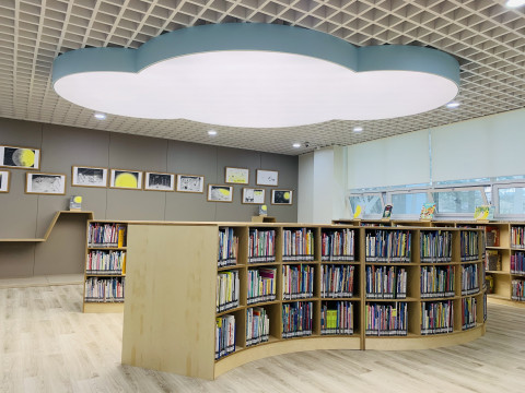 새단장을 한 삼괴도서관 어린이자료실