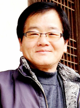 제8회 스토리문학대상 수상자 문모근 시인