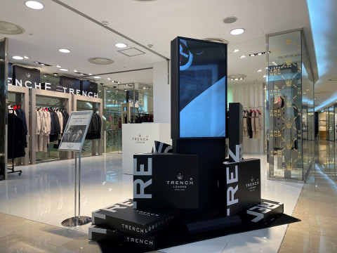 대구역 롯데백화점 2층 해외패션 존에 오픈한 트렌치 런던 팝업 매장