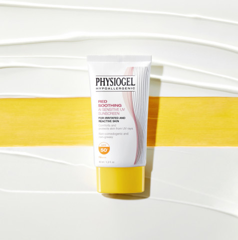 LG생활건강 피지오겔 레드 수딩 AI 센서티브 UV 썬스크린