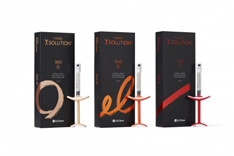 LG화학이 미끄럼 방지 재질을 입힌 리뉴얼 이브아르 와이솔루션을 출시했다