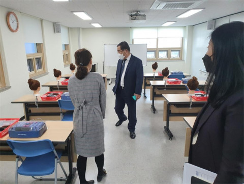 한국법무보호복지공단은 2021년 여성 출소자의 취업 지원 및 전문 기술 교육을 위해 서울동부기술교육원을 개소했다