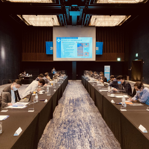 한국정보산업연합회가 운영하는 스마트카미래포럼이 서울JW메리어트호텔에서 운영위원회를 열었다