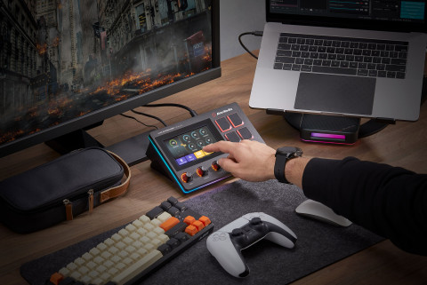 라이브 스트리머 AX310 Nexus