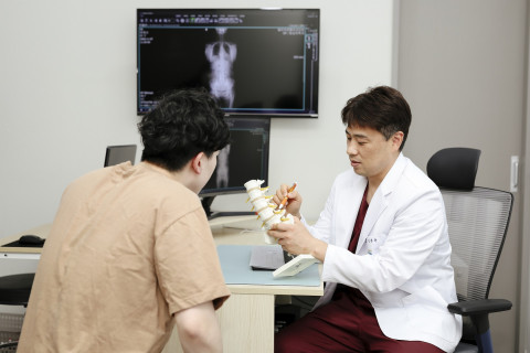 달리마정형외과 김장은 원장