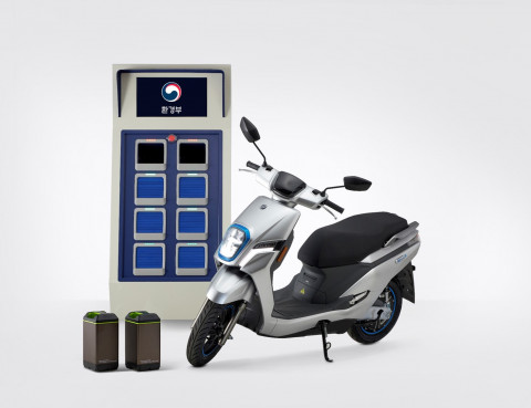 디앤에이모터스 EM-1S & D-STATION