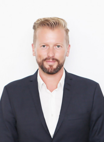 Frank Zimmermann, Senior Executive Vice President & CFO of Siemens Korea