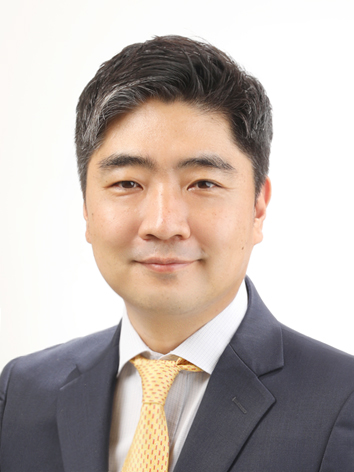 GC녹십자가 배백식 경영전략실장을 영입했다
