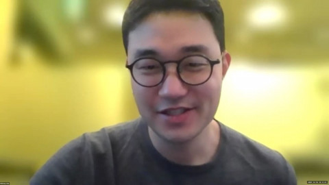 K-ICT 해외 진출 지원 사업 성과 공유회에서 최우수상을 수상한 루닛 장민홍 이사가 수상 소감을 전하고 있다