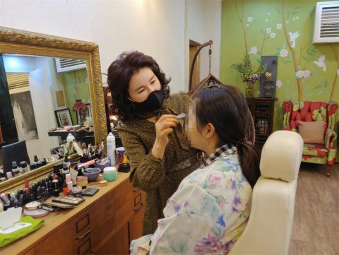 한국법무보호복지공단은 출소자 등 법무 보호 대상자들에게 결혼지원 서비스를 제공하고 있다