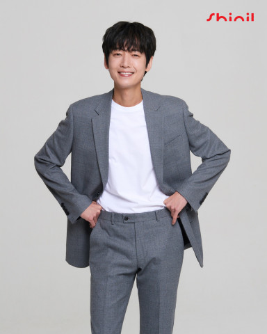 신일의 전속 모델로 발탁된 배우 정경호