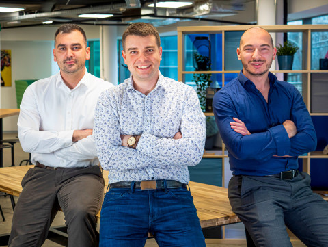 Payhawk Becomes First Ever Bulgarian Unicorn After Raising $100M in a Round Led by Lightspeed Venture Partners, Valuing the Company at $1bn