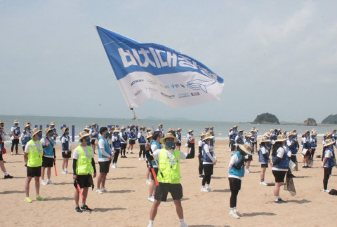 스포넥트가 2022년 ‘대학생 87km 비치대장정’ 3기 대원과 후원사를 모집한다