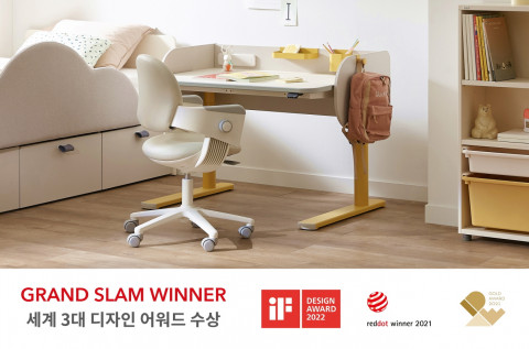 세계 3대 디자인 어워드 그랜드슬램 달성한 일룸 ‘제롬 모션데스크’