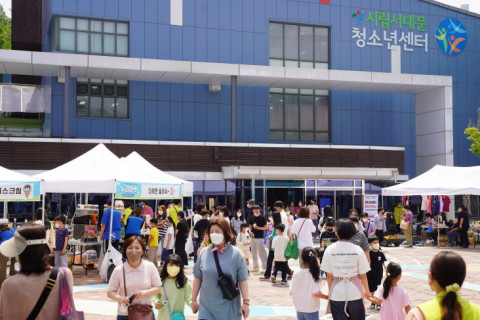 청소년어울림마당을 즐기는 참가자들