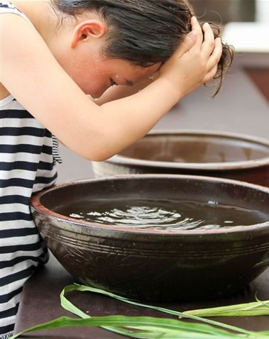 한국민속촌 창포물 머리 감기