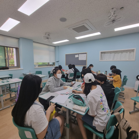 시립보라매청소년센터가 서울시동아리지원사업 ‘방과후아카데미 동아리 방-tube’ 운영을 시작했다