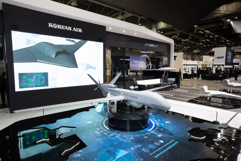 DX KOREA 2022 실내 전시공간에 위치한 대한항공 부스 전경