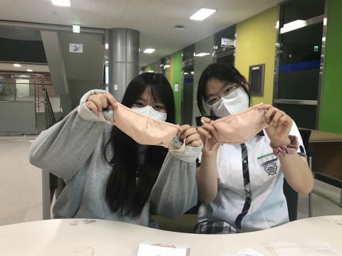 완성된 마스크