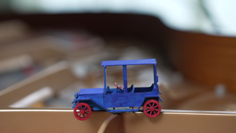장욱진 작품에 등장하는 자동차를 실물로 재현한 모형(사진=유영균)