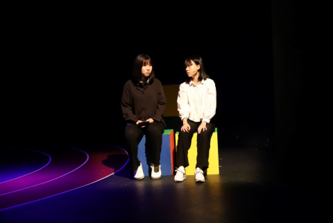 귀를 파는 가게 공연 모습