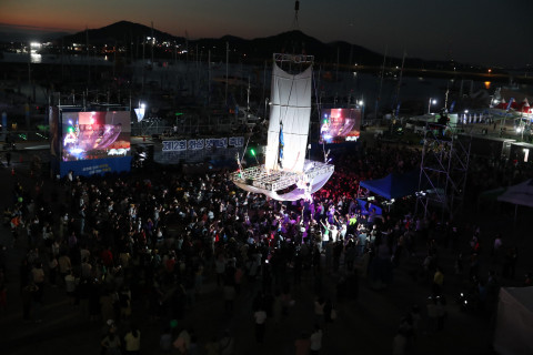 ‘제12회 화성 뱃놀이 축제’ 야간 공연