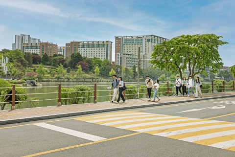 건국대학교가 ‘제1회 건국대학교 일감호 릴레이 마라톤 대회’를 개최한다