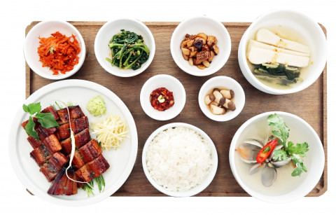 신년을 맞아 새롭게 출시한 진(眞) 장어구이 반상