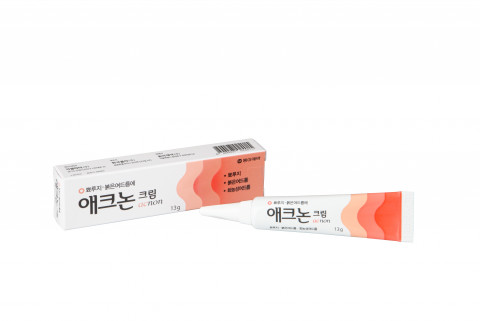 동아제약의 애크논 크림