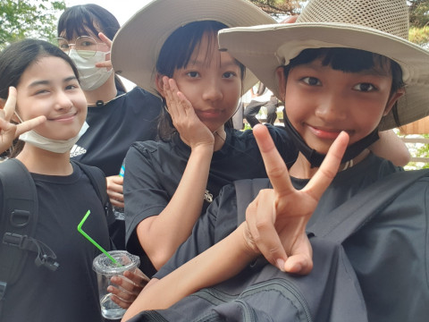 도보 여행을 떠난 지구촌학교 학생들