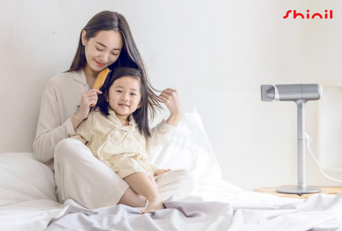 신일이 새 학기를 맞아 카카오 쇼핑하기 톡딜에서 ‘하이브리드 스탠딩 드라이어’ 할인 판매를 진행한다