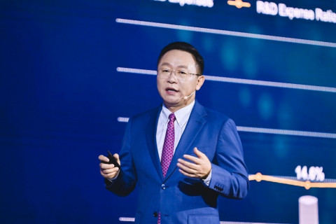 David Wang opening Huawei Asia Pacific Partners Conference 2023 with a keynote